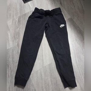 Nike Kids’ Black Jogger Sweatpants Size M